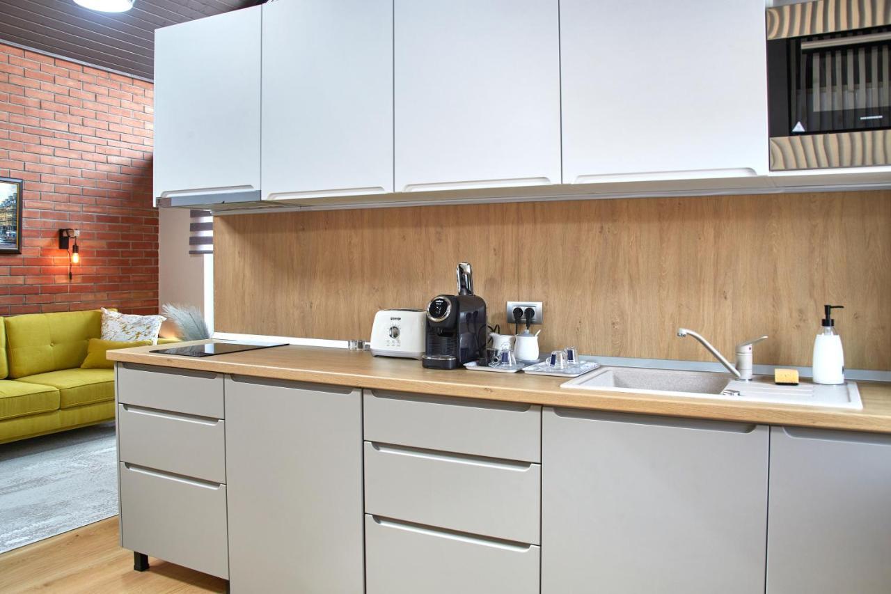 Apartament City La Casa Piano House ,Cu Parcare Алба-Юлія Екстер'єр фото