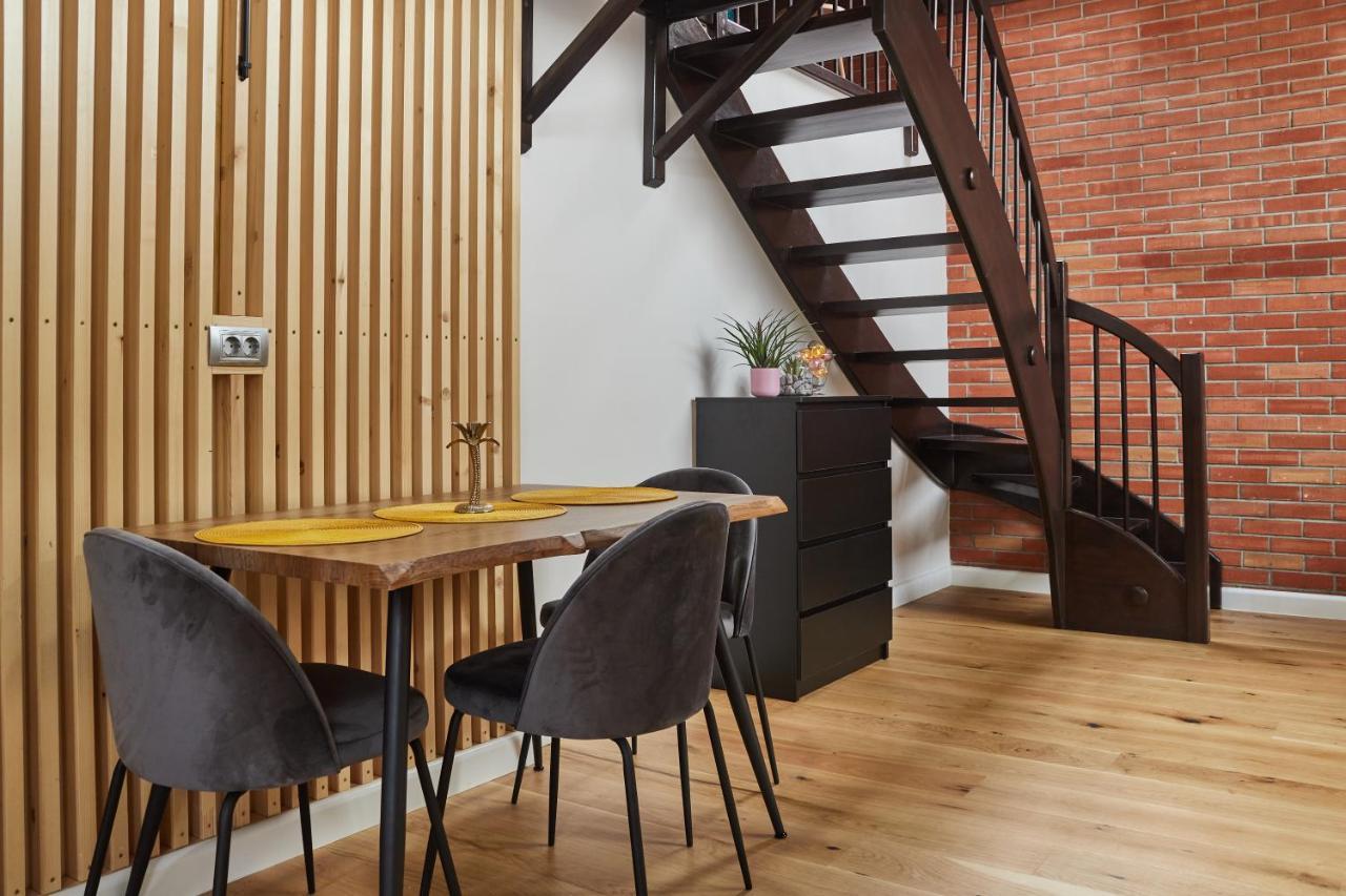 Apartament City La Casa Piano House ,Cu Parcare Алба-Юлія Екстер'єр фото