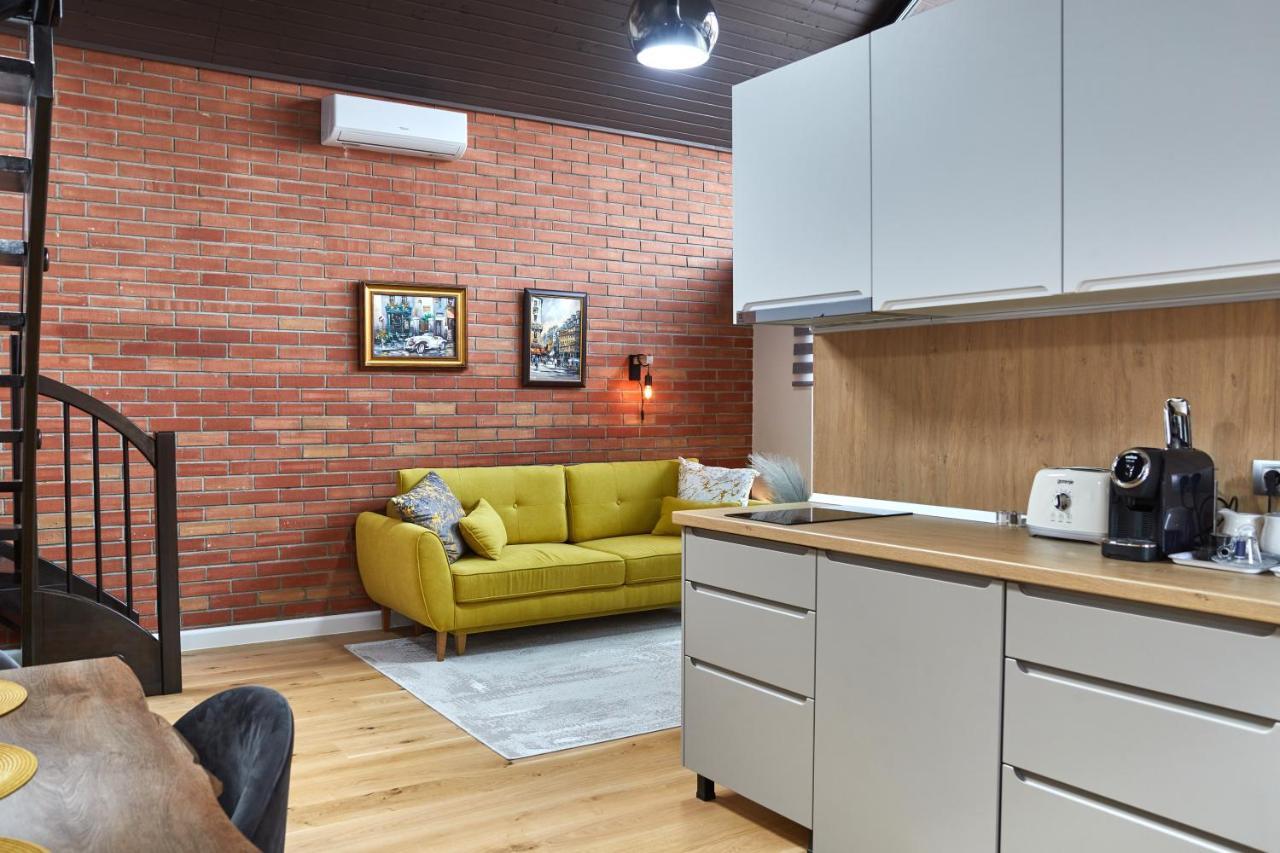 Apartament City La Casa Piano House ,Cu Parcare Алба-Юлія Екстер'єр фото
